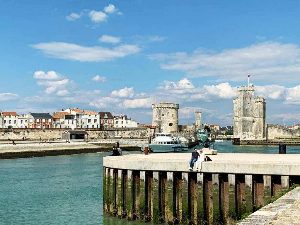 Studio Avec Terrasse Tout Pres Du Vieux Port La Rochelle  Exterior foto